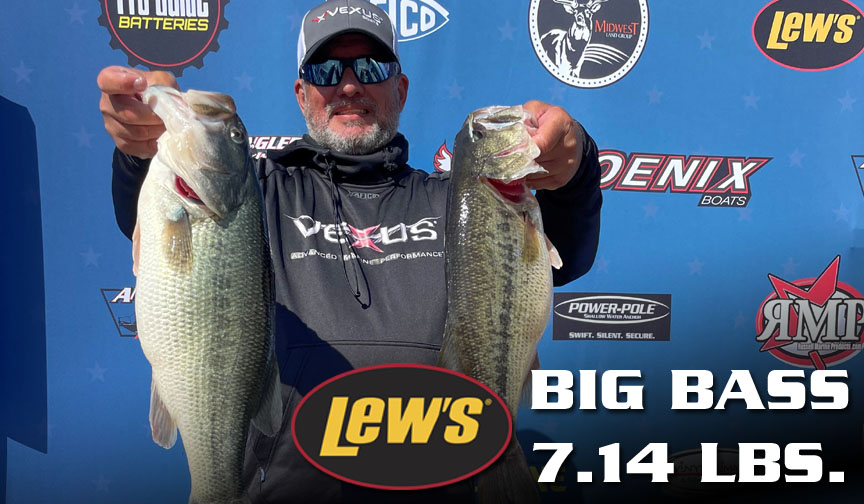 hoots-bigbass.jpg